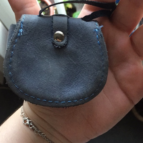 Beautiful leather coin purse - Picture 2 of 4